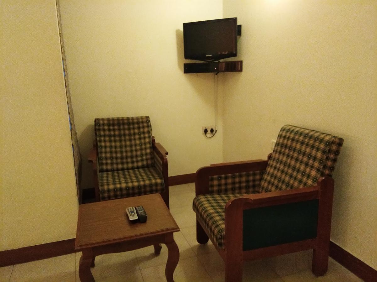 Hotel Pankaj Тривандрум Экстерьер фото