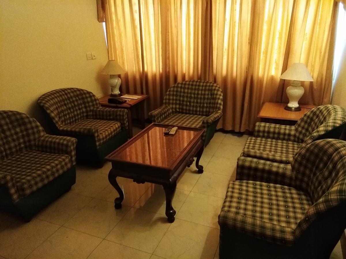 Hotel Pankaj Тривандрум Экстерьер фото
