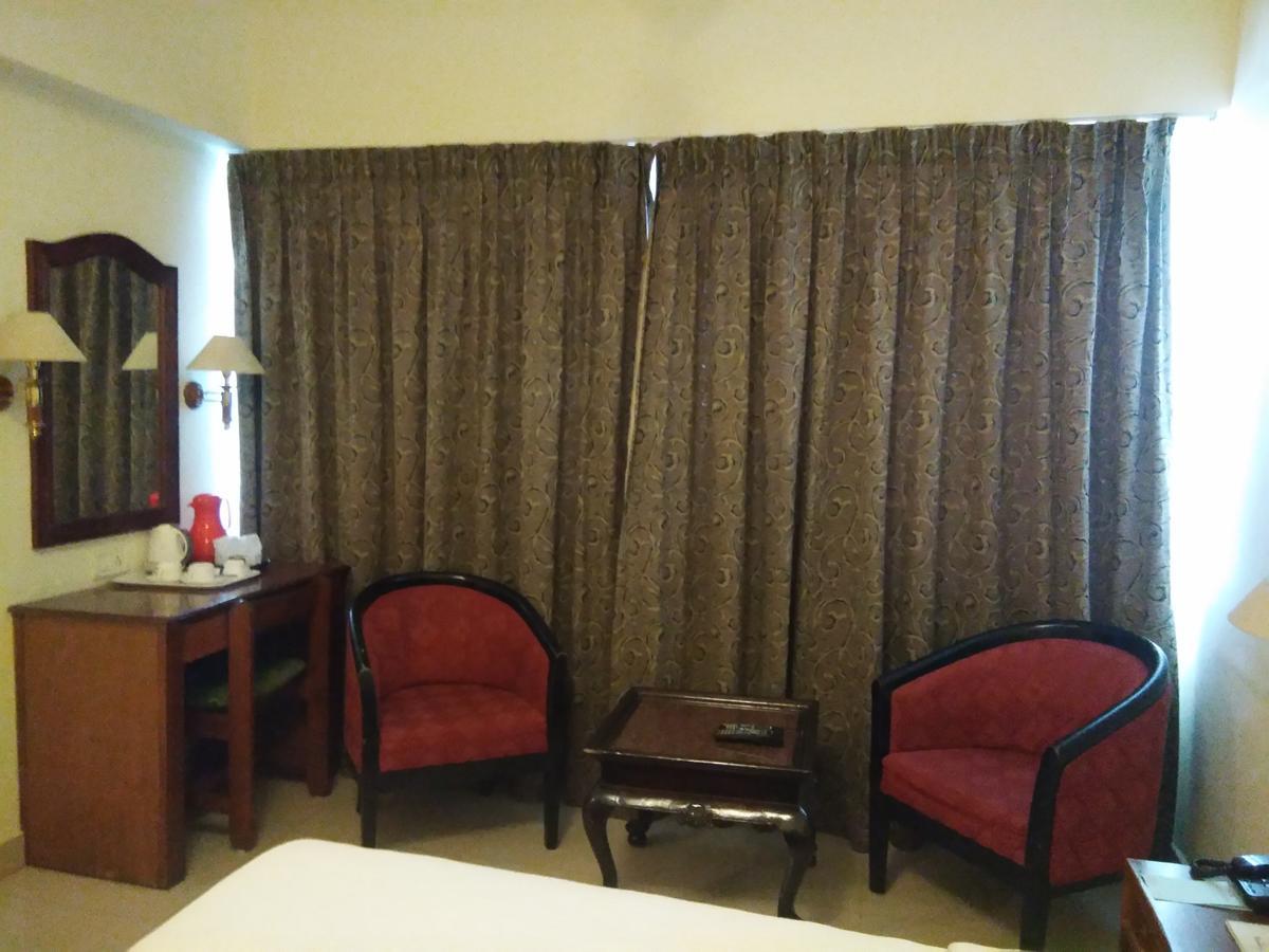 Hotel Pankaj Тривандрум Экстерьер фото