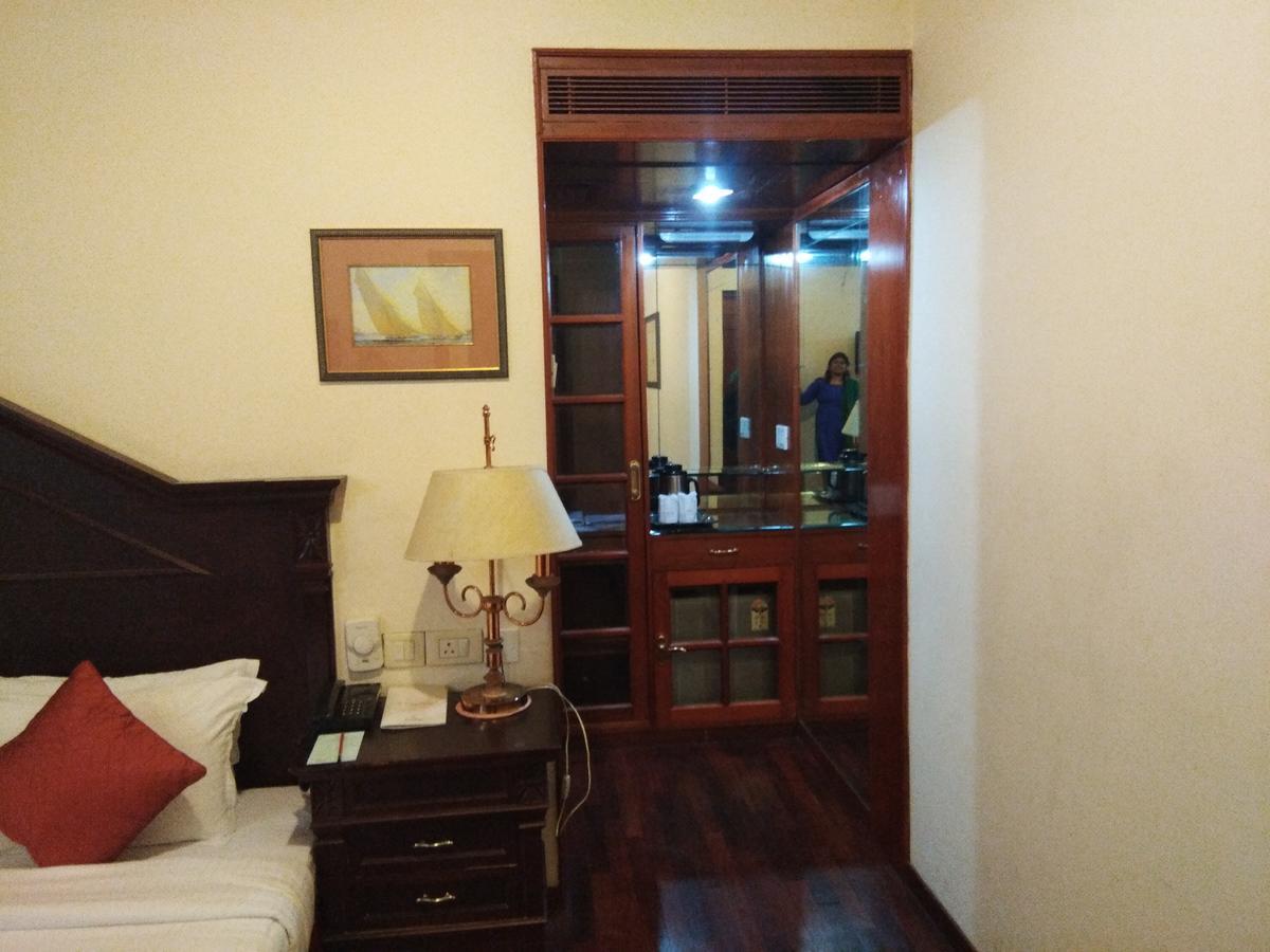 Hotel Pankaj Тривандрум Экстерьер фото